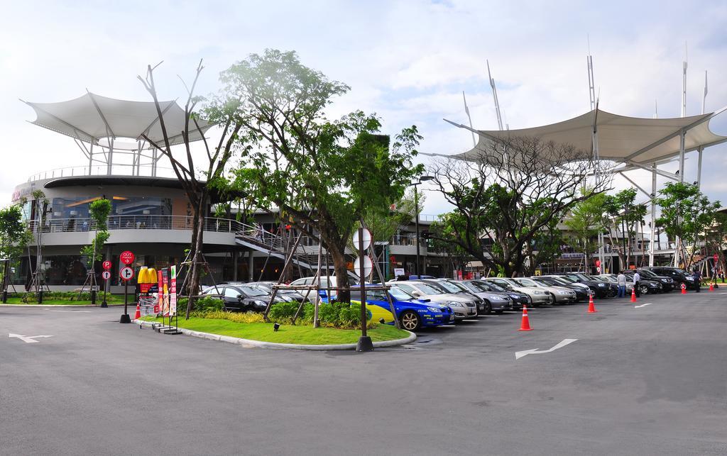 A Joy House - Kaset Nawamin City Bangkok Exterior photo