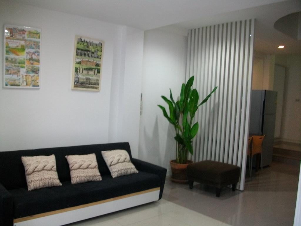 A Joy House - Kaset Nawamin City Bangkok Exterior photo