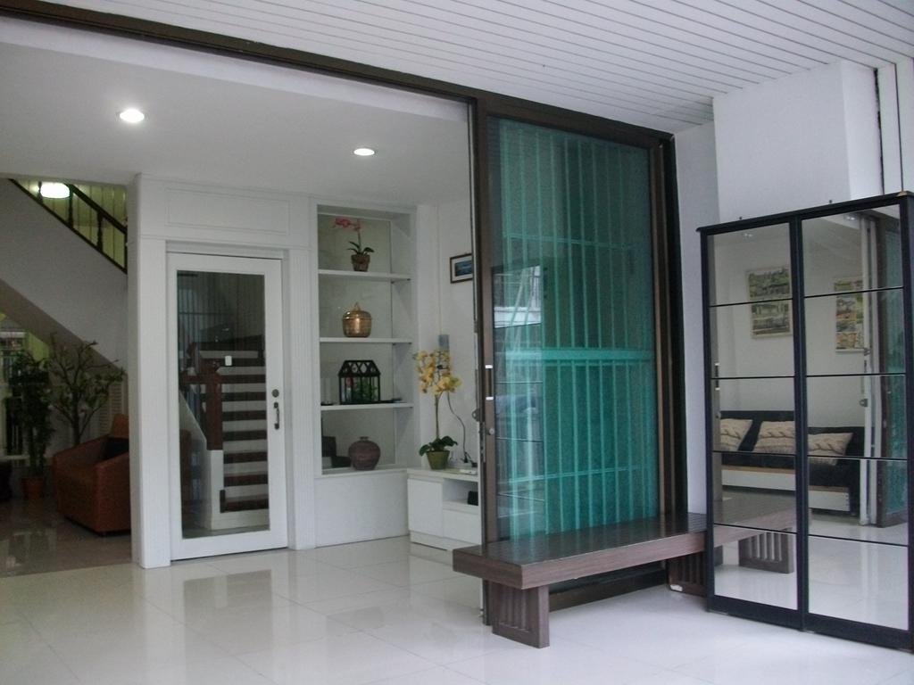 A Joy House - Kaset Nawamin City Bangkok Exterior photo