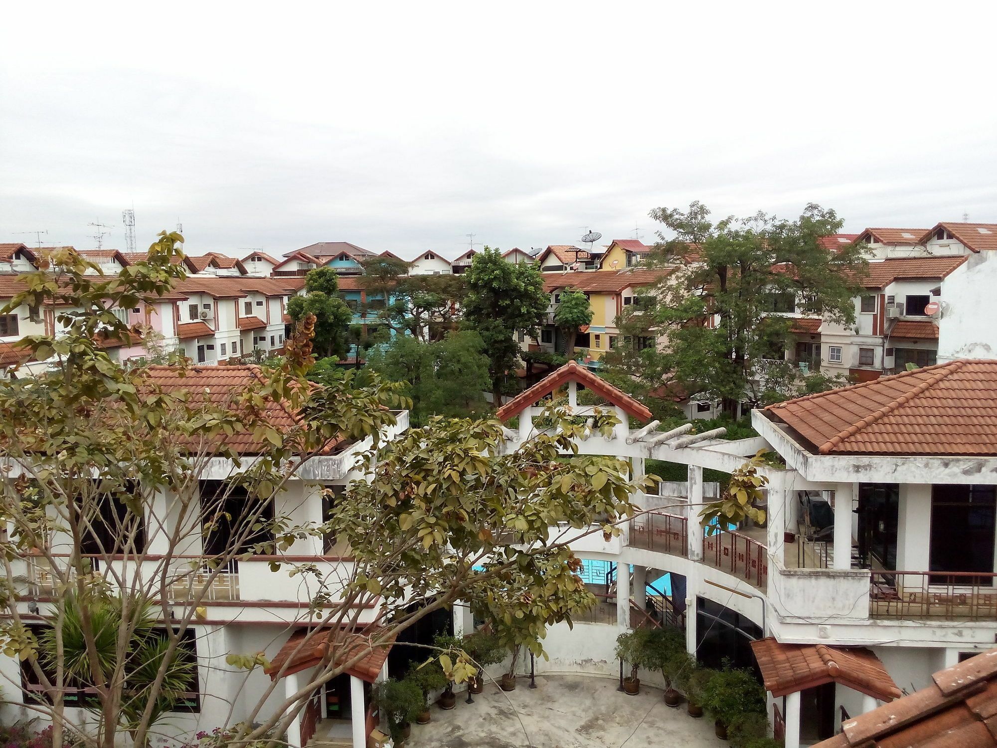 A Joy House - Kaset Nawamin City Bangkok Exterior photo